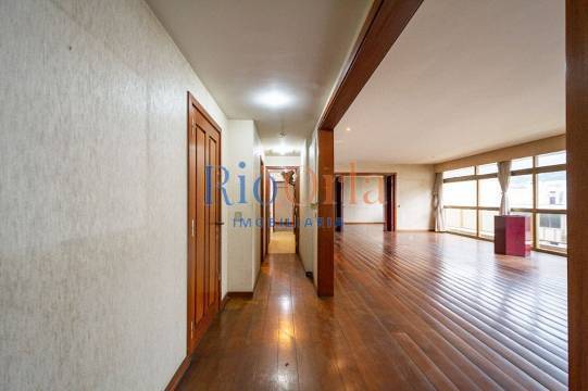 Apartamento à venda com 4 quartos, 280m² - Foto 3