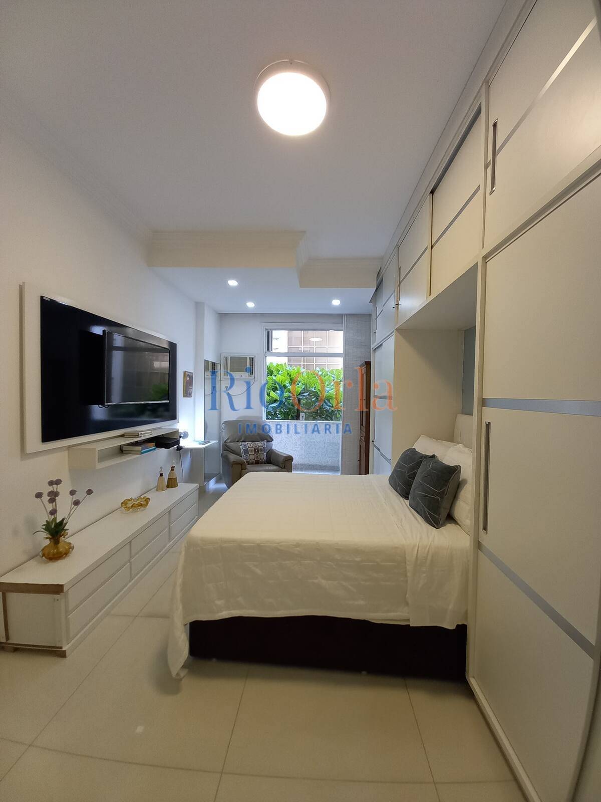 Apartamento à venda com 2 quartos, 100m² - Foto 8