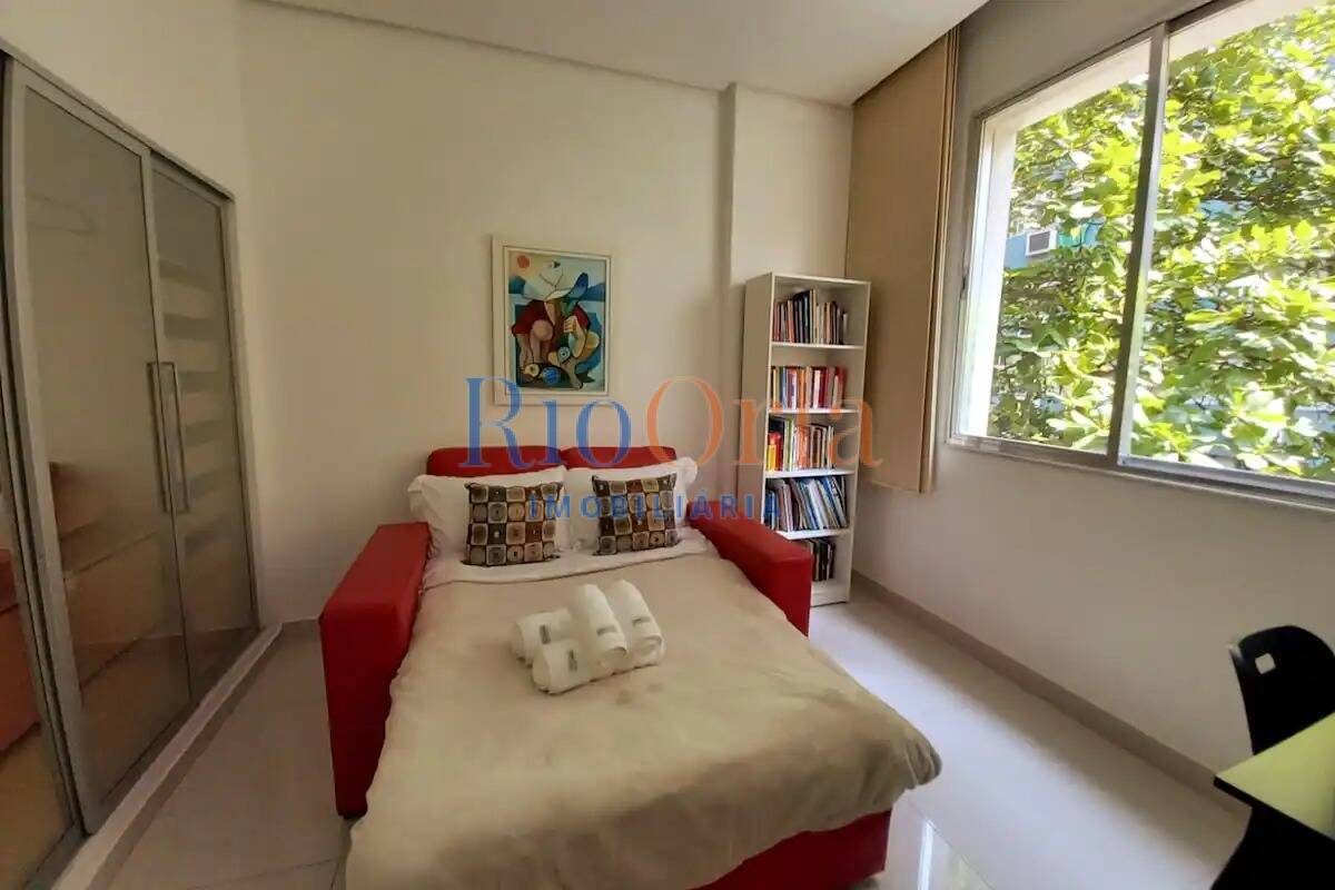 Apartamento à venda com 2 quartos, 100m² - Foto 13