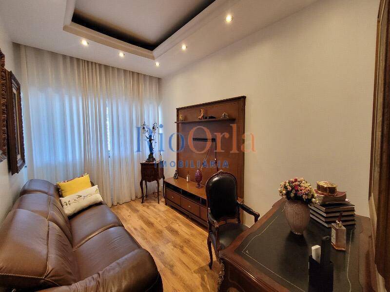 Apartamento à venda com 4 quartos, 300m² - Foto 7