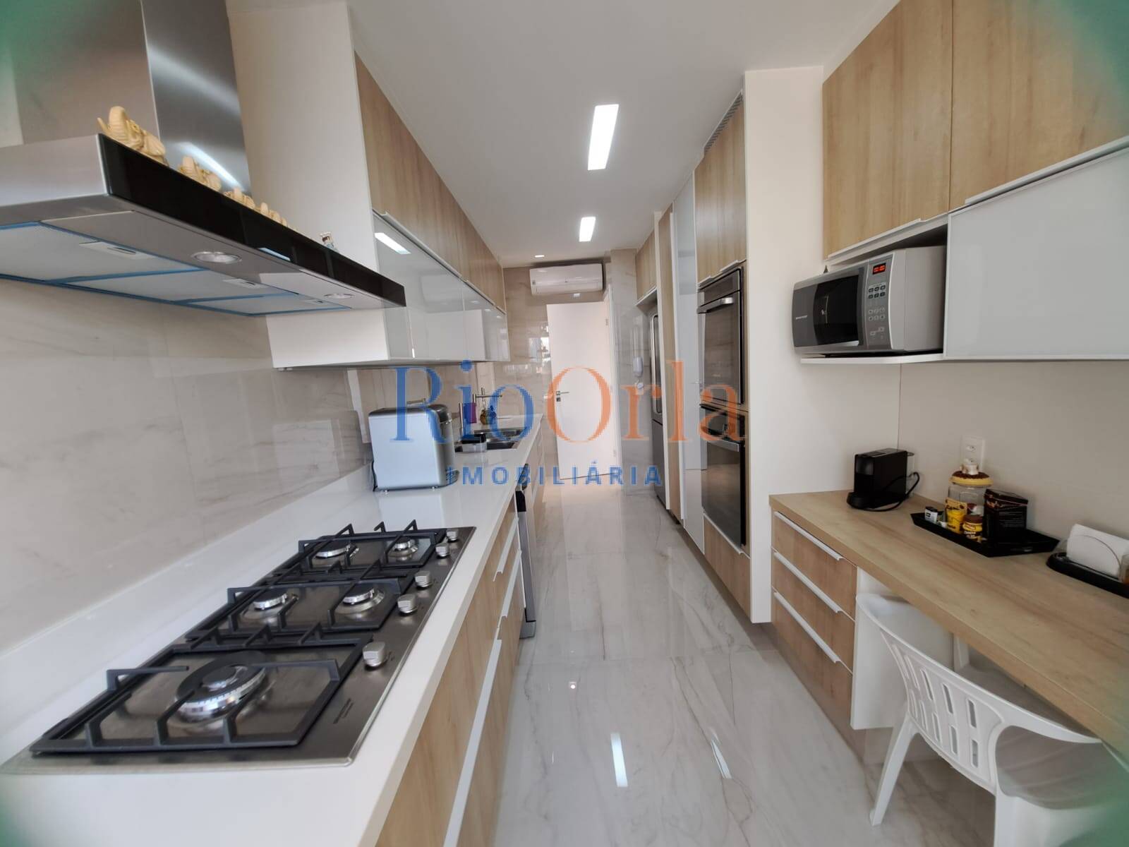 Apartamento à venda com 3 quartos, 160m² - Foto 7