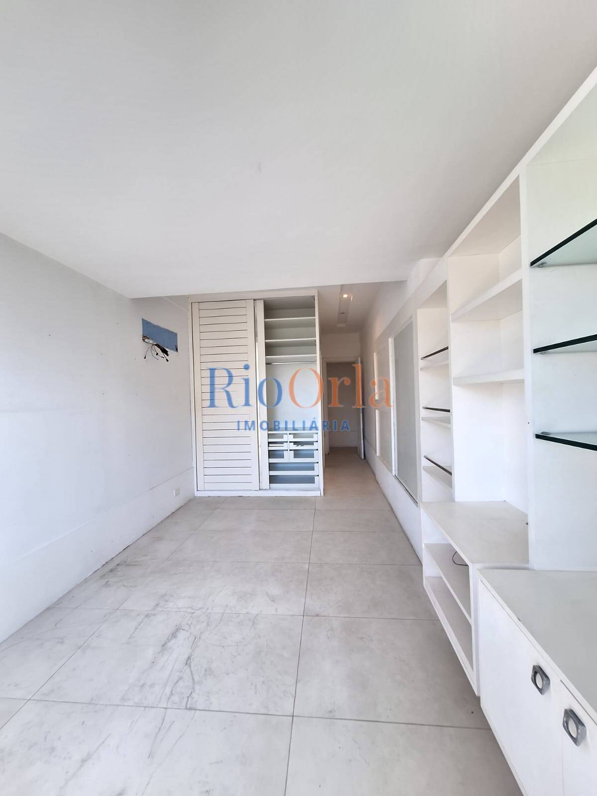 Apartamento à venda com 4 quartos, 300m² - Foto 32