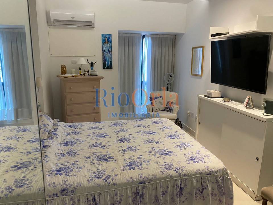 Apartamento à venda com 4 quartos, 156m² - Foto 11