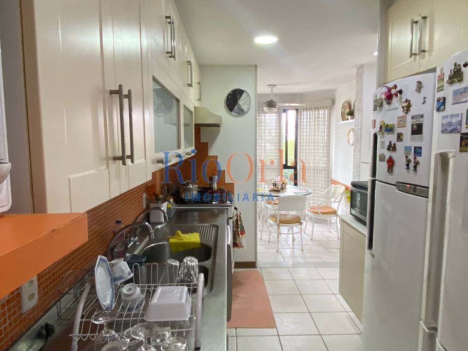 Apartamento à venda com 4 quartos, 156m² - Foto 13