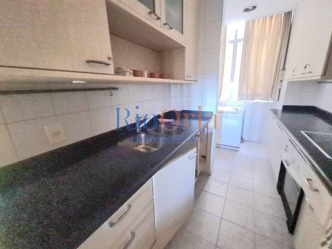 Apartamento à venda com 2 quartos, 82m² - Foto 13