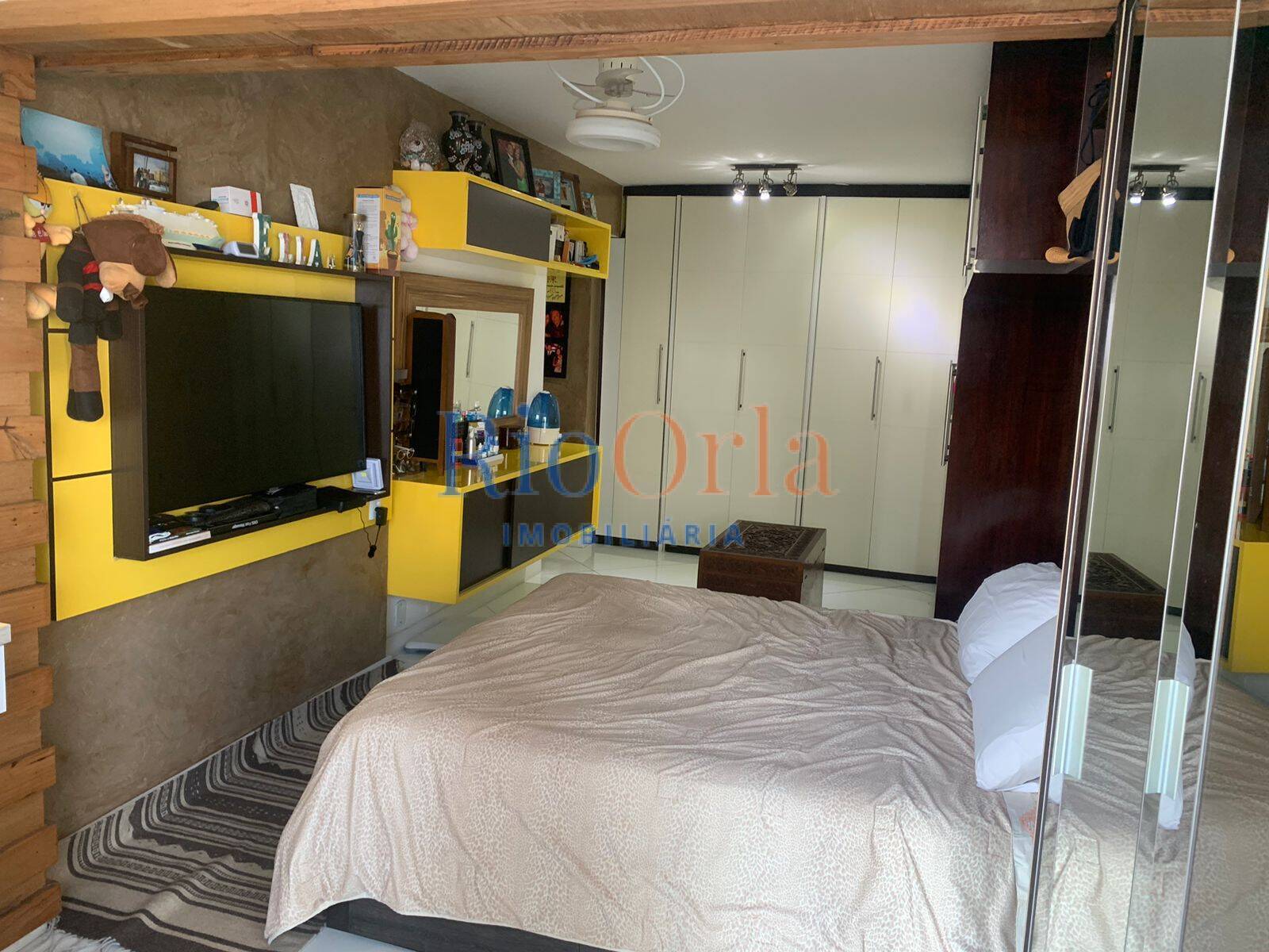 Apartamento à venda com 4 quartos, 145m² - Foto 4