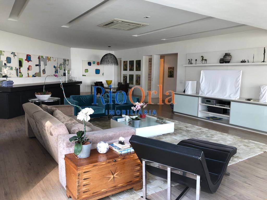 Apartamento à venda com 3 quartos, 230m² - Foto 4