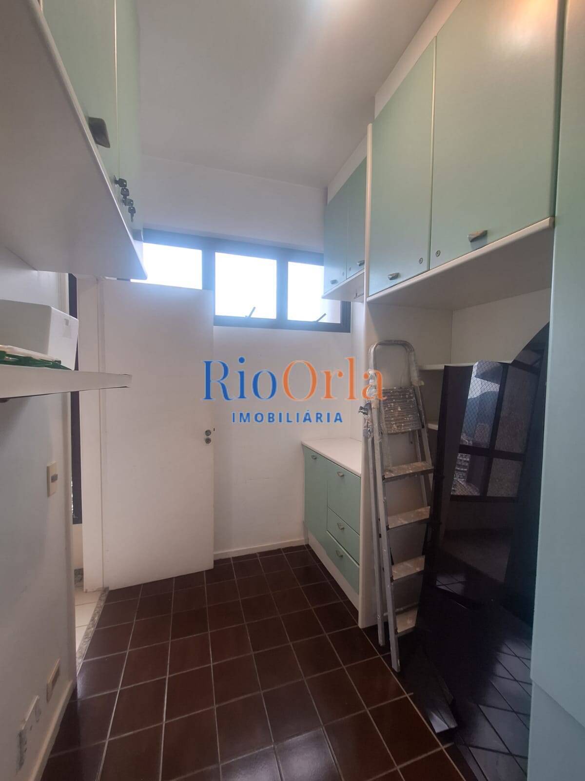 Apartamento à venda com 4 quartos, 192m² - Foto 37