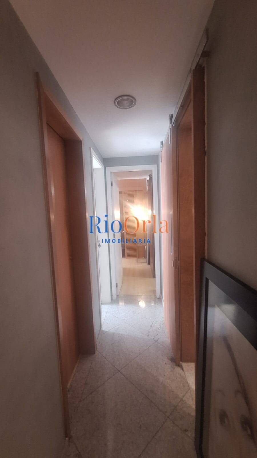 Apartamento à venda com 3 quartos, 113m² - Foto 13