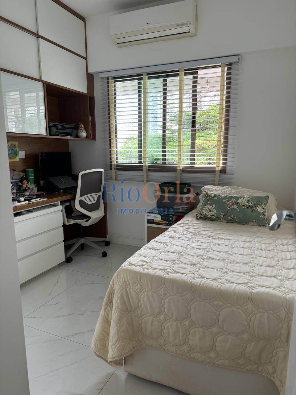 Apartamento à venda com 4 quartos, 140m² - Foto 14