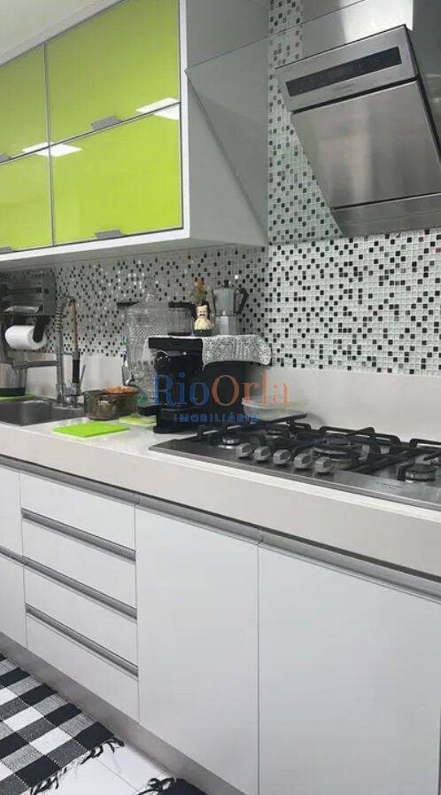 Apartamento à venda com 3 quartos, 143m² - Foto 12