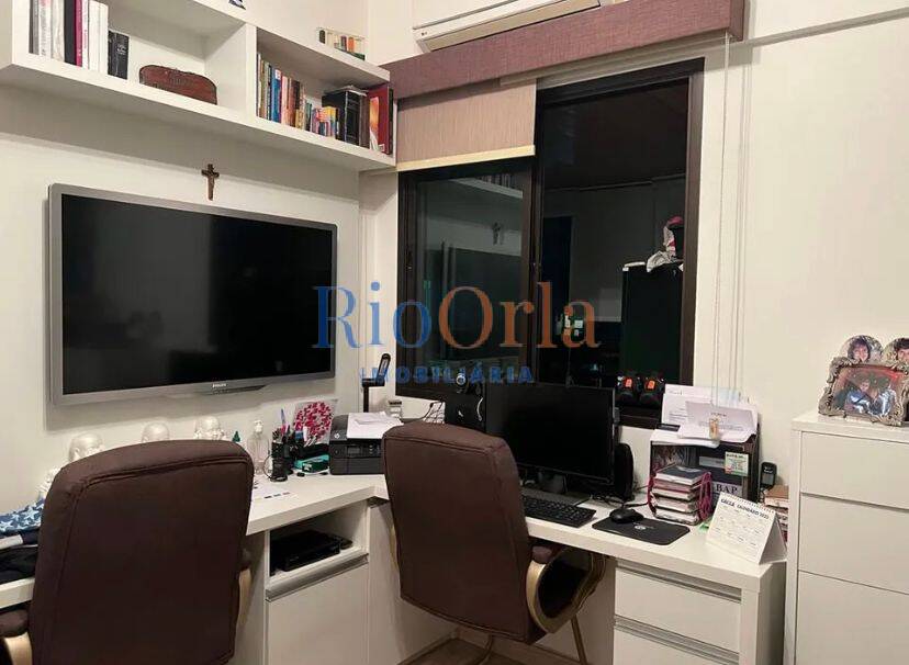 Apartamento à venda com 3 quartos, 143m² - Foto 30