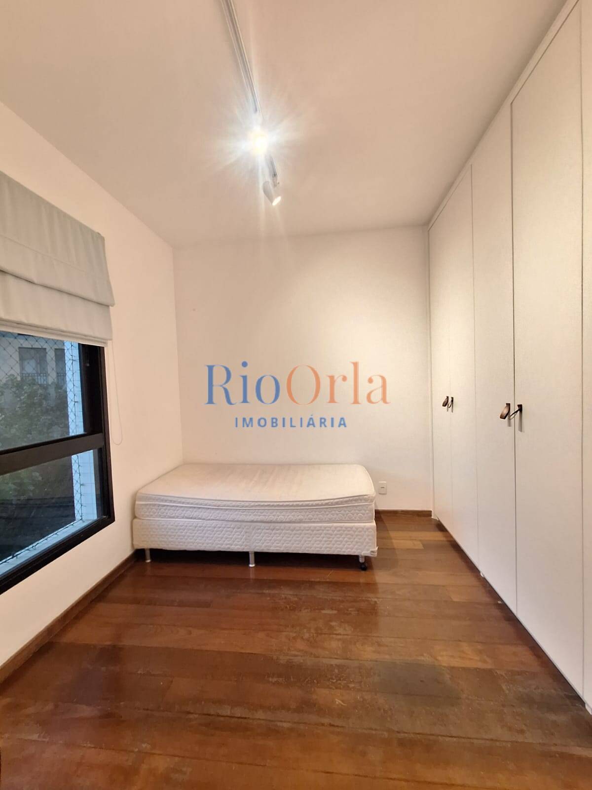 Apartamento à venda com 4 quartos, 200m² - Foto 23