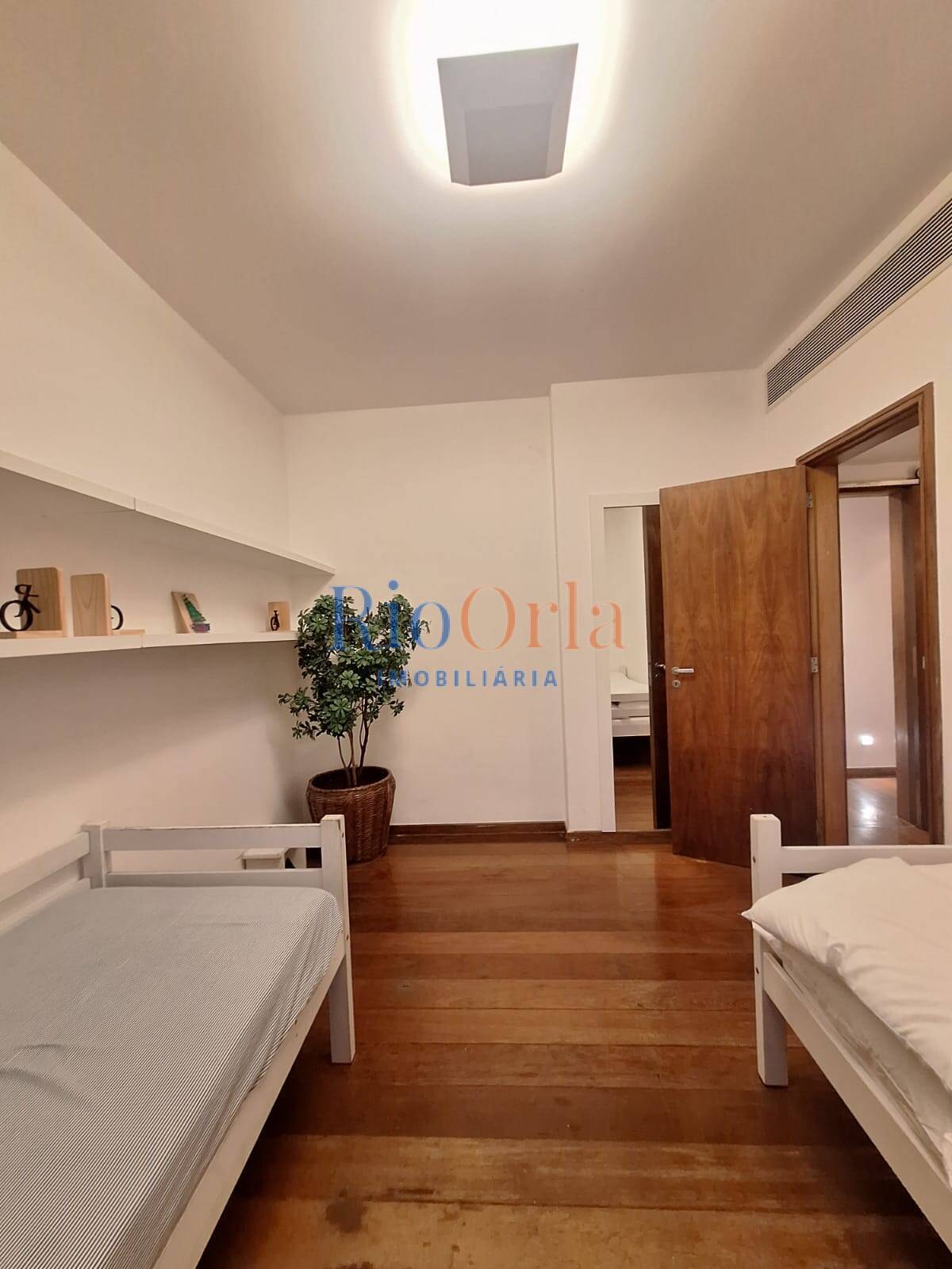 Apartamento à venda com 4 quartos, 200m² - Foto 28