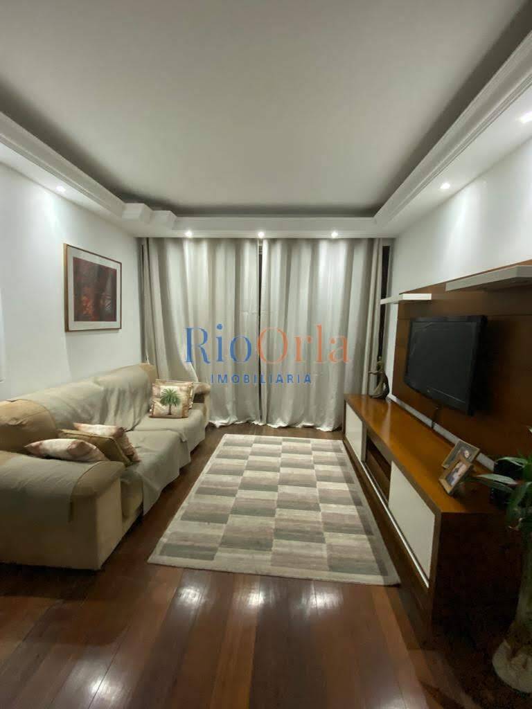 Apartamento à venda com 3 quartos, 138m² - Foto 8