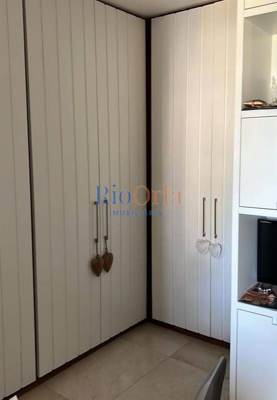 Apartamento à venda com 4 quartos, 300m² - Foto 17