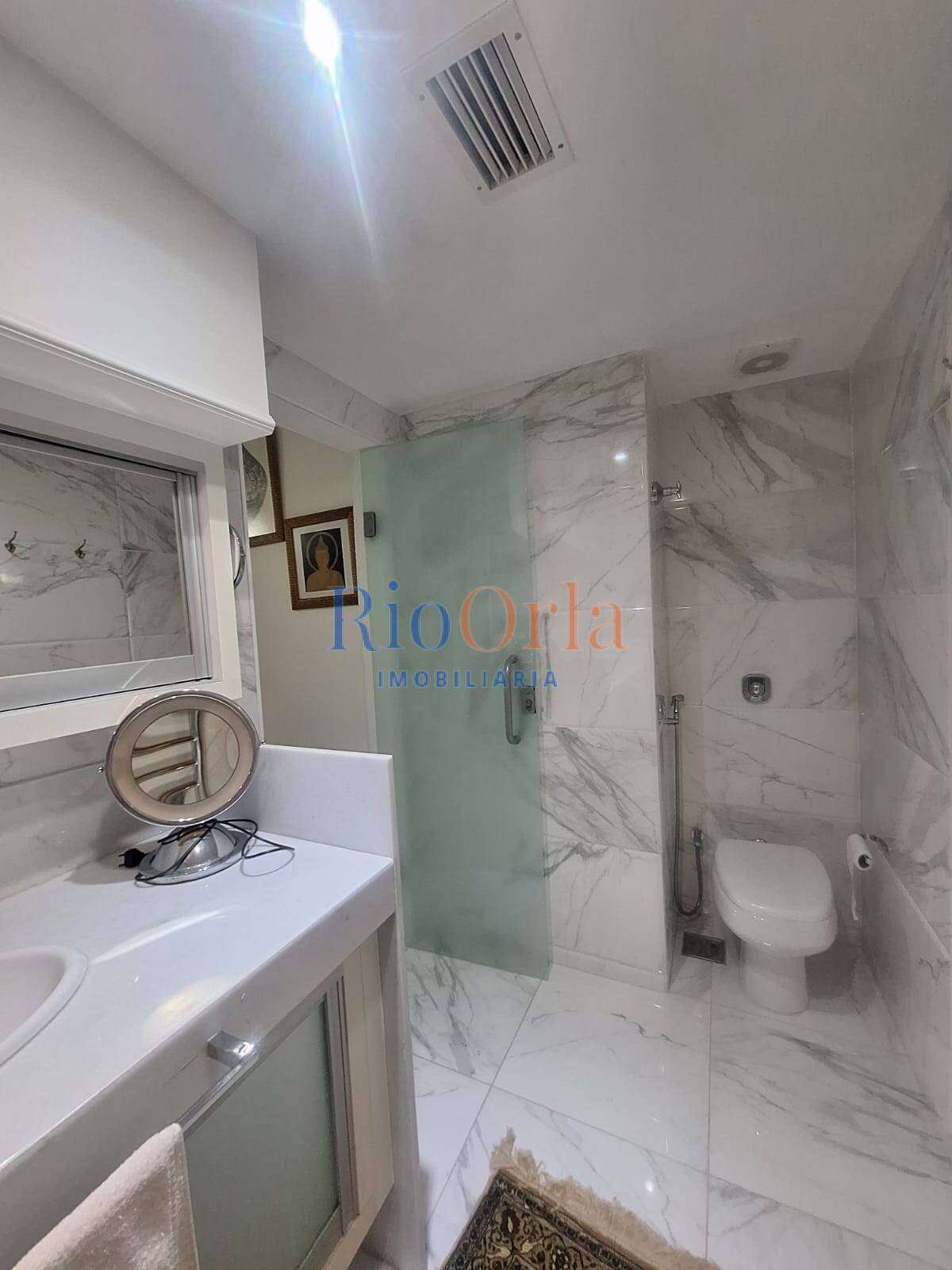 Apartamento à venda com 4 quartos, 286m² - Foto 17