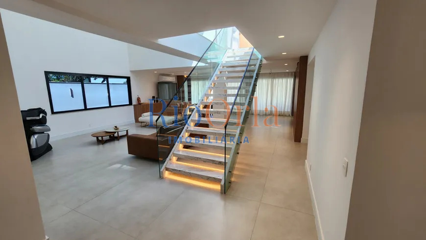 Casa de Condomínio à venda com 6 quartos, 1200m² - Foto 15