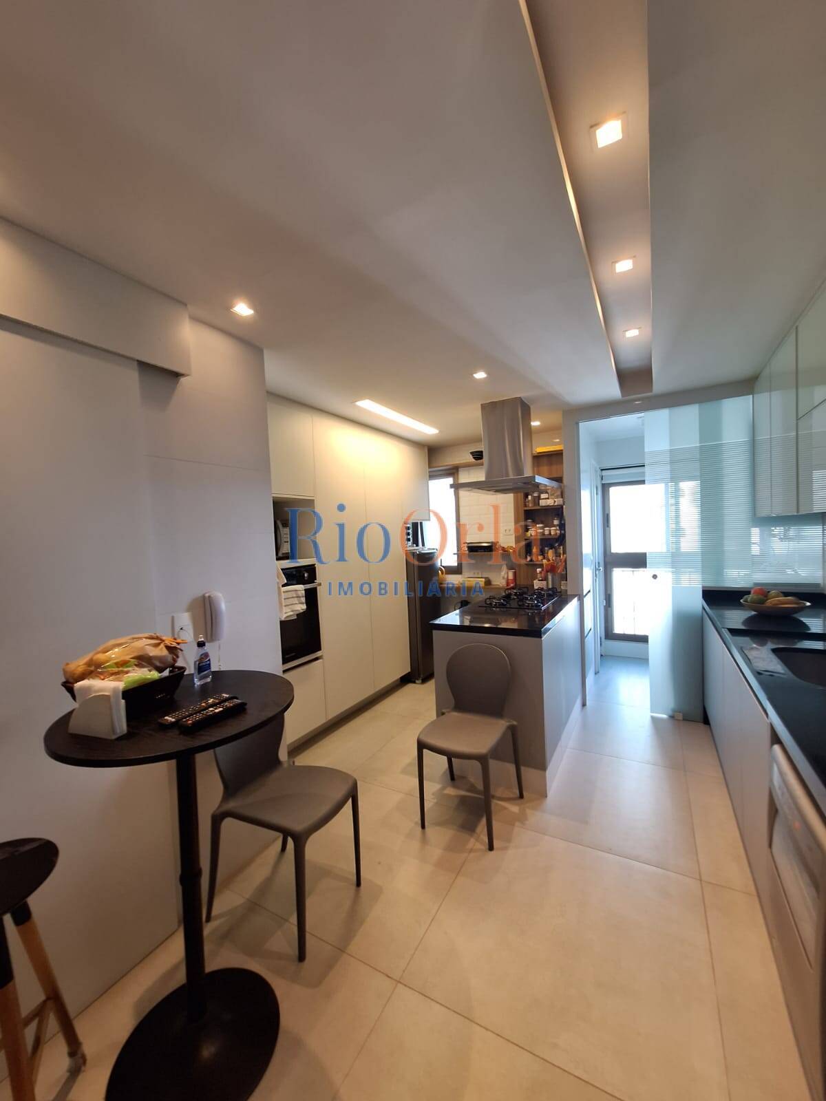 Apartamento à venda com 3 quartos, 132m² - Foto 10