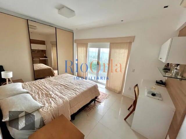 Apartamento à venda com 4 quartos, 206m² - Foto 14