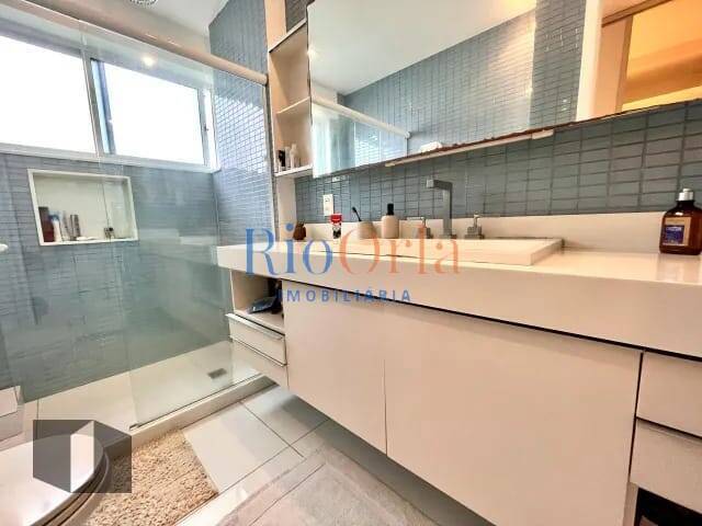 Apartamento à venda com 4 quartos, 206m² - Foto 16