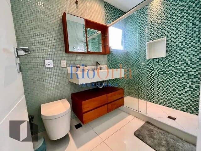 Apartamento à venda com 4 quartos, 206m² - Foto 24