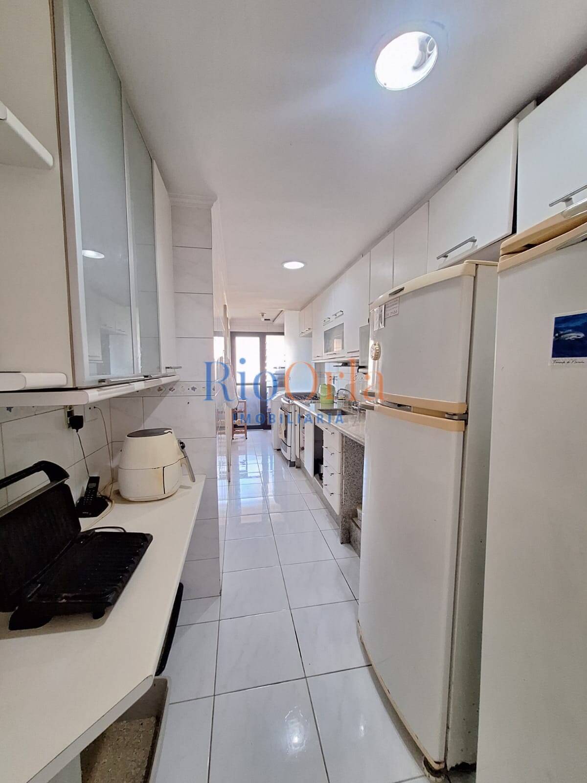 Cobertura à venda com 4 quartos, 300m² - Foto 31