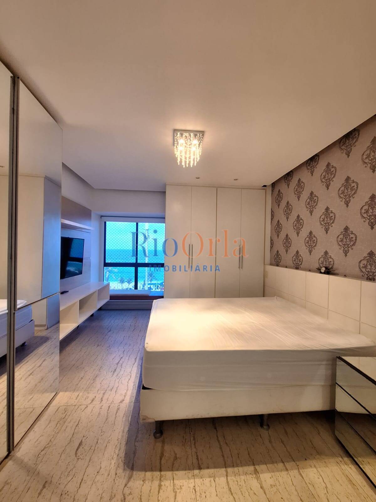 Apartamento para alugar com 4 quartos, 226m² - Foto 19