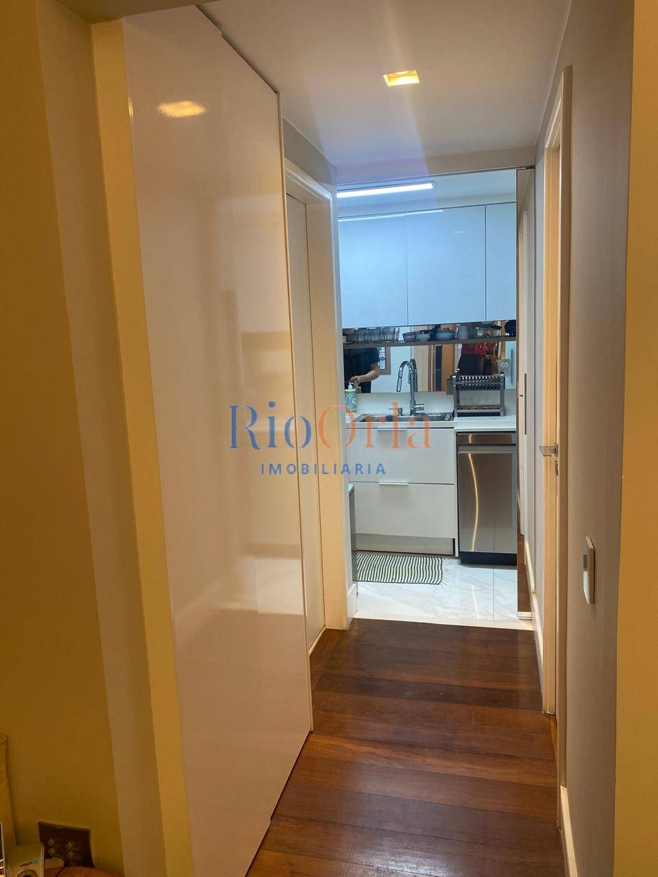 Apartamento à venda com 2 quartos, 100m² - Foto 19