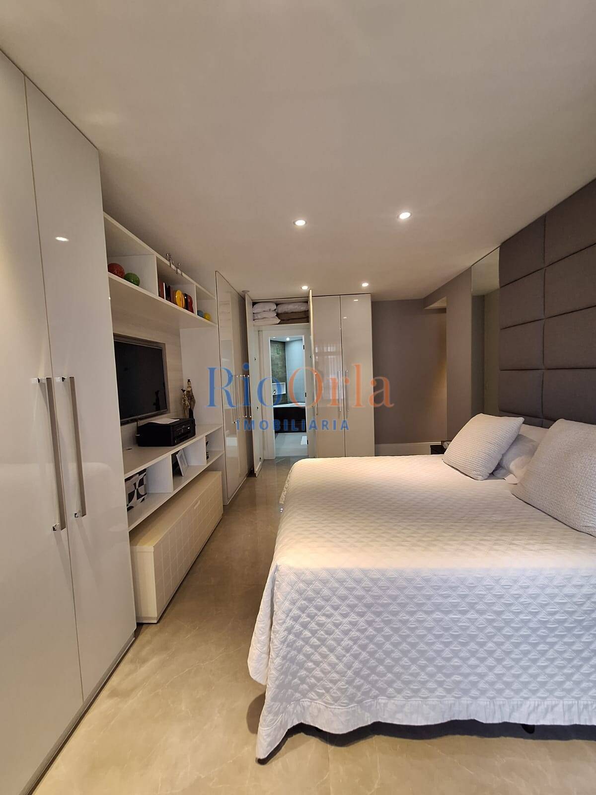 Apartamento à venda com 4 quartos, 300m² - Foto 11