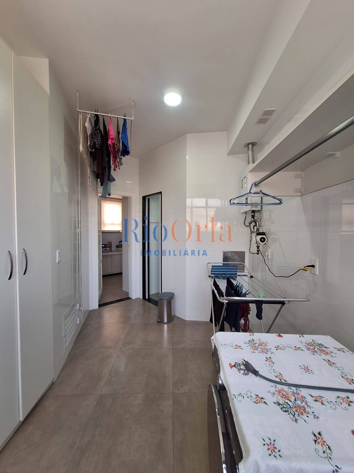 Apartamento à venda com 4 quartos, 300m² - Foto 35