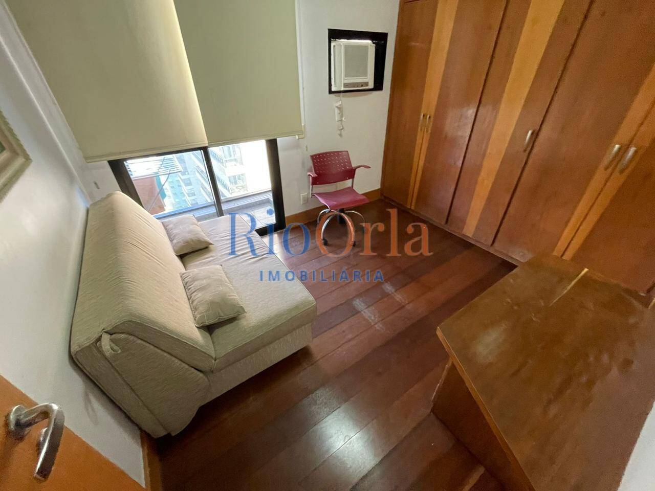 Apartamento à venda com 3 quartos, 142m² - Foto 9