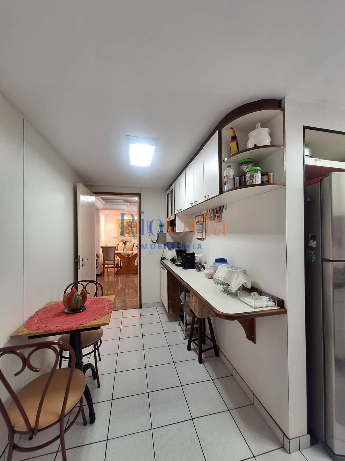 Apartamento à venda com 4 quartos, 149m² - Foto 12