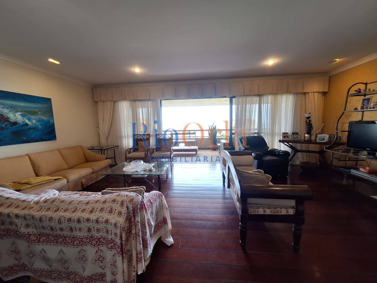 Apartamento à venda com 4 quartos, 215m² - Foto 11