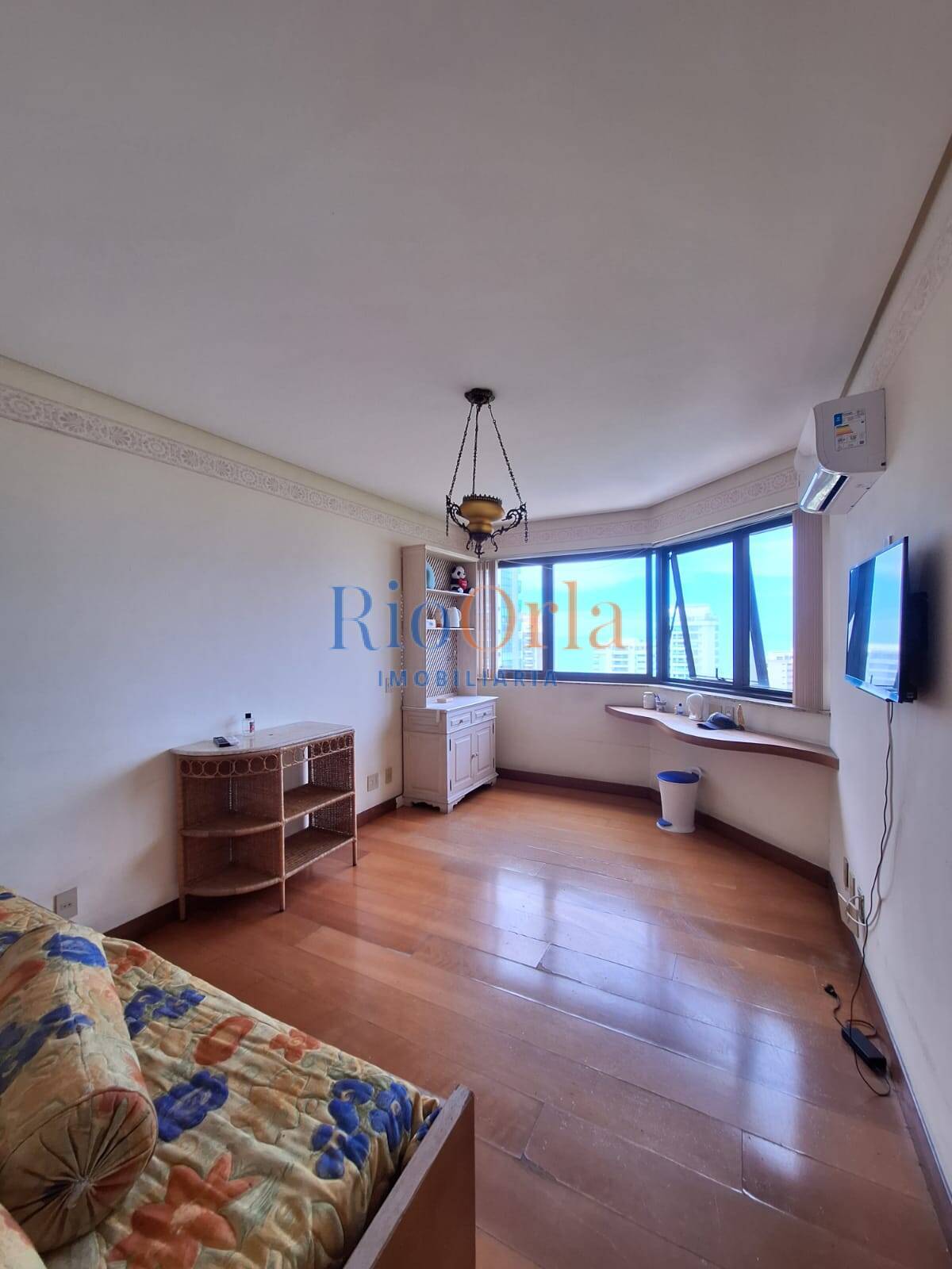 Apartamento à venda com 4 quartos, 215m² - Foto 17