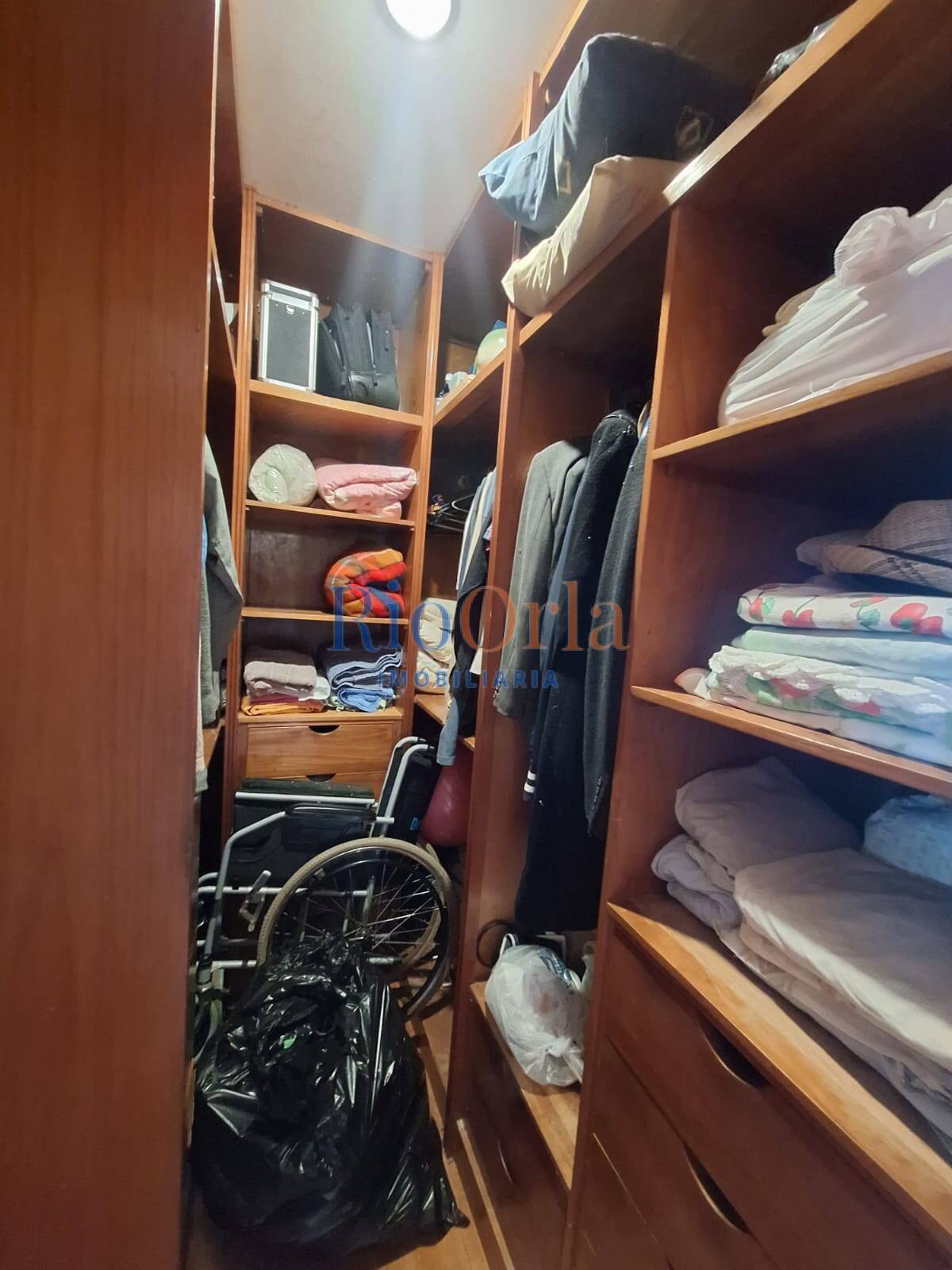 Apartamento à venda com 4 quartos, 215m² - Foto 21