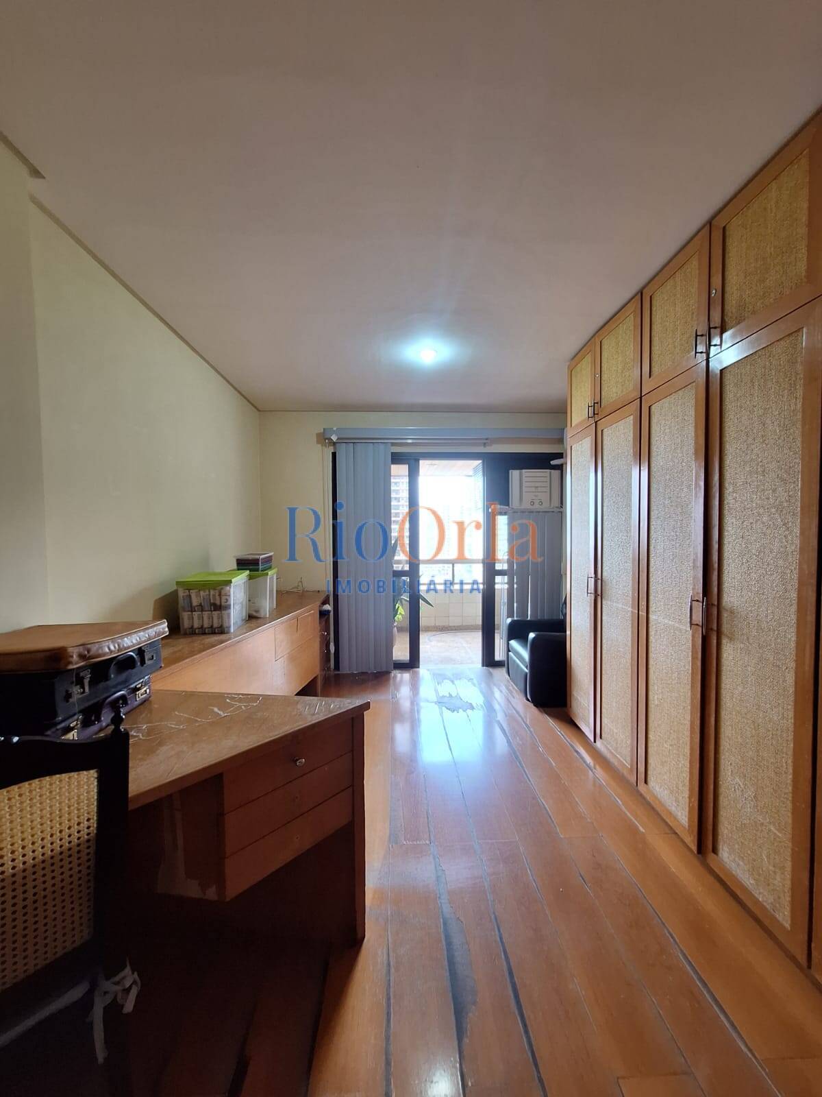 Apartamento à venda com 4 quartos, 215m² - Foto 27