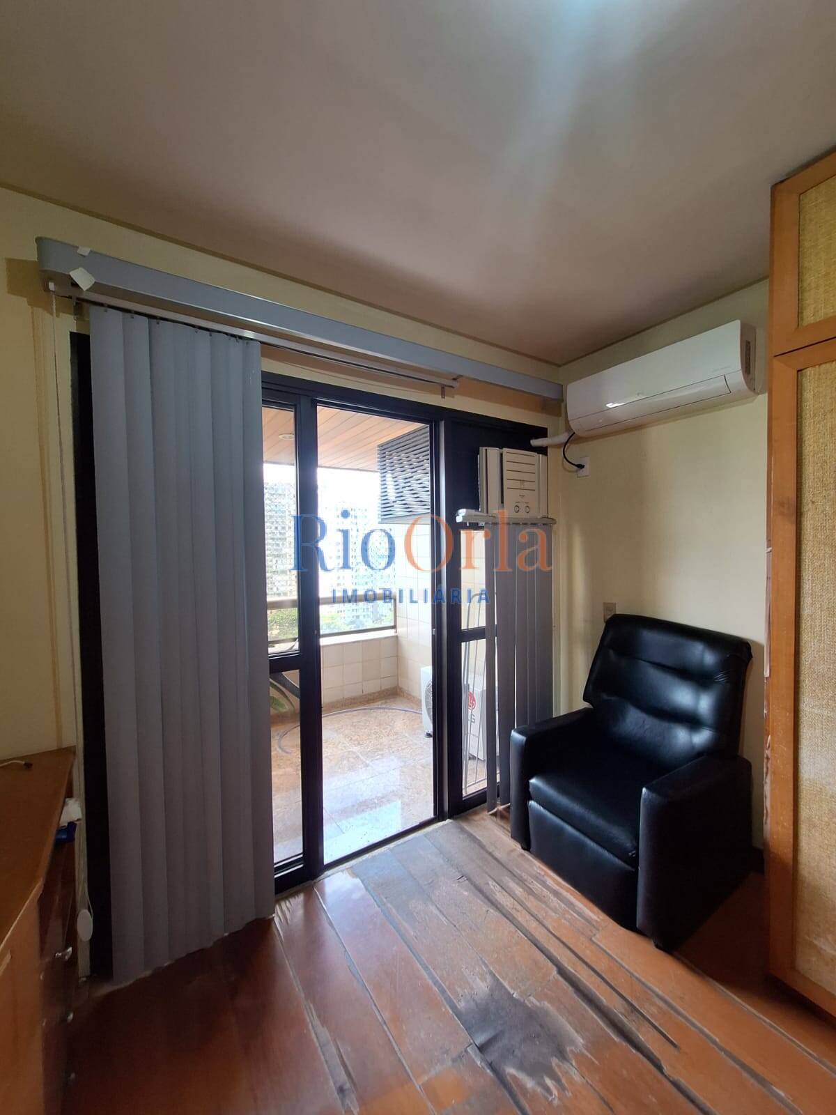 Apartamento à venda com 4 quartos, 215m² - Foto 26