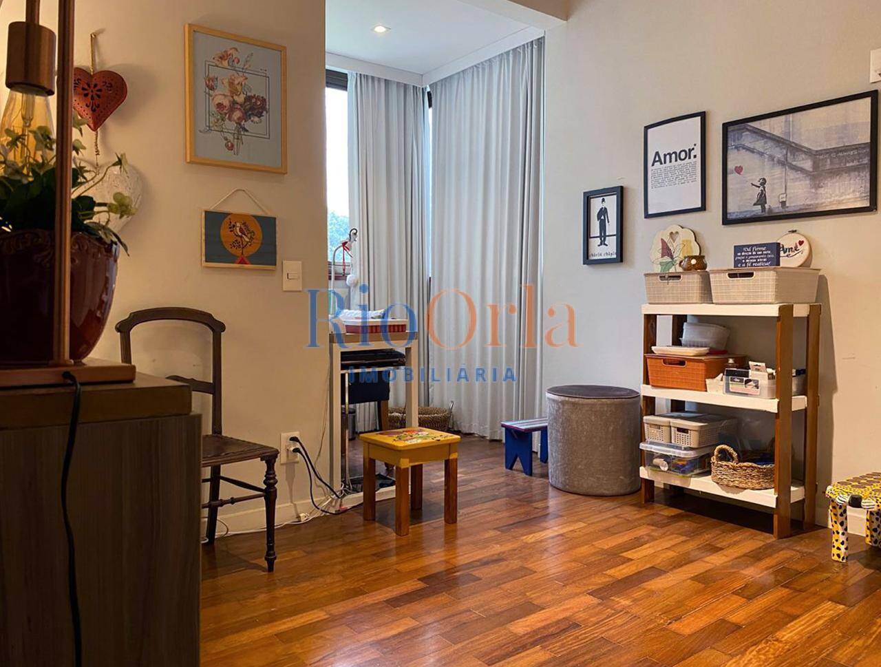 Apartamento à venda com 4 quartos, 180m² - Foto 18