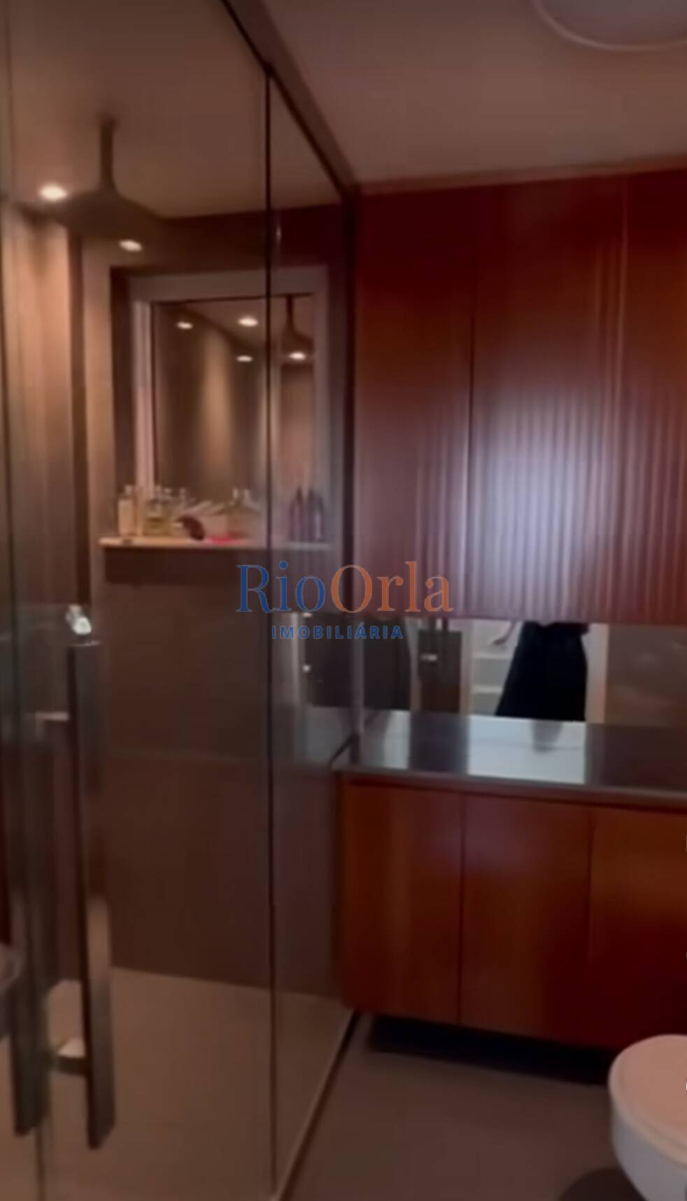 Apartamento à venda com 4 quartos, 270m² - Foto 4