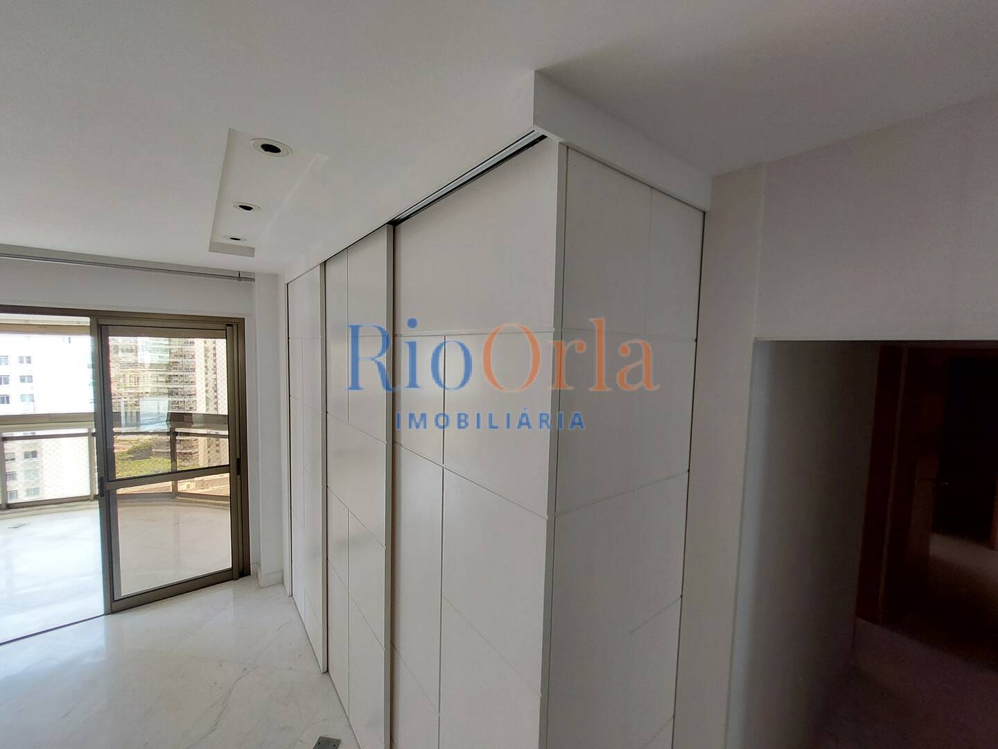 Apartamento à venda com 3 quartos, 114m² - Foto 12