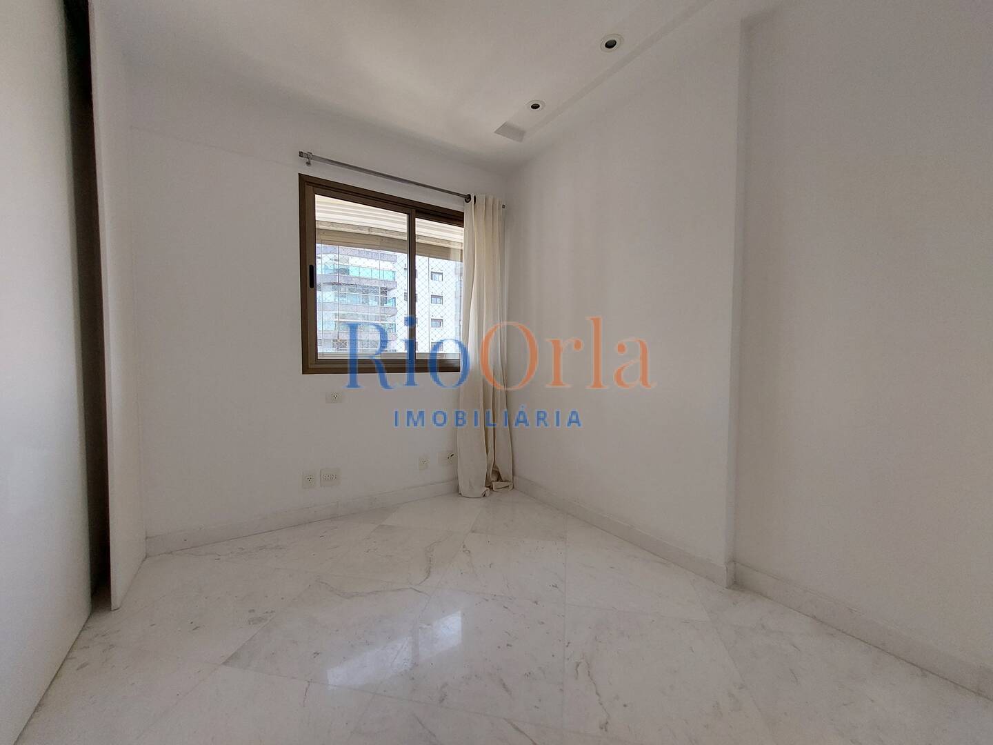 Apartamento à venda com 3 quartos, 114m² - Foto 14