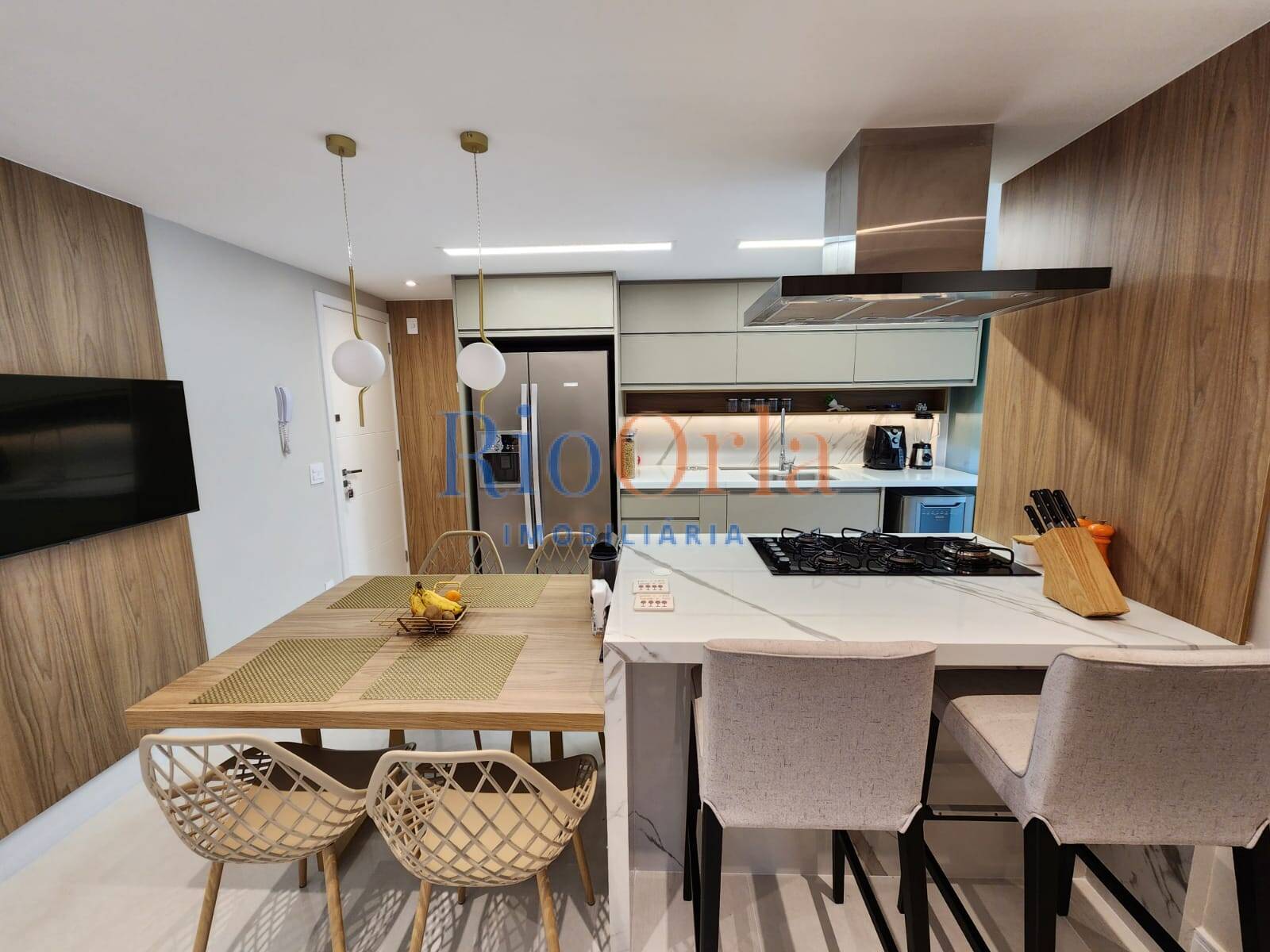 Apartamento à venda com 4 quartos, 141m² - Foto 4