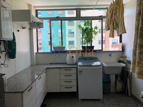 Apartamento à venda com 4 quartos, 274m² - Foto 17