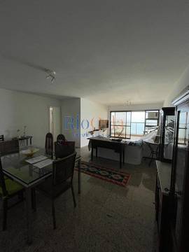 Apartamento à venda com 4 quartos, 179m² - Foto 5