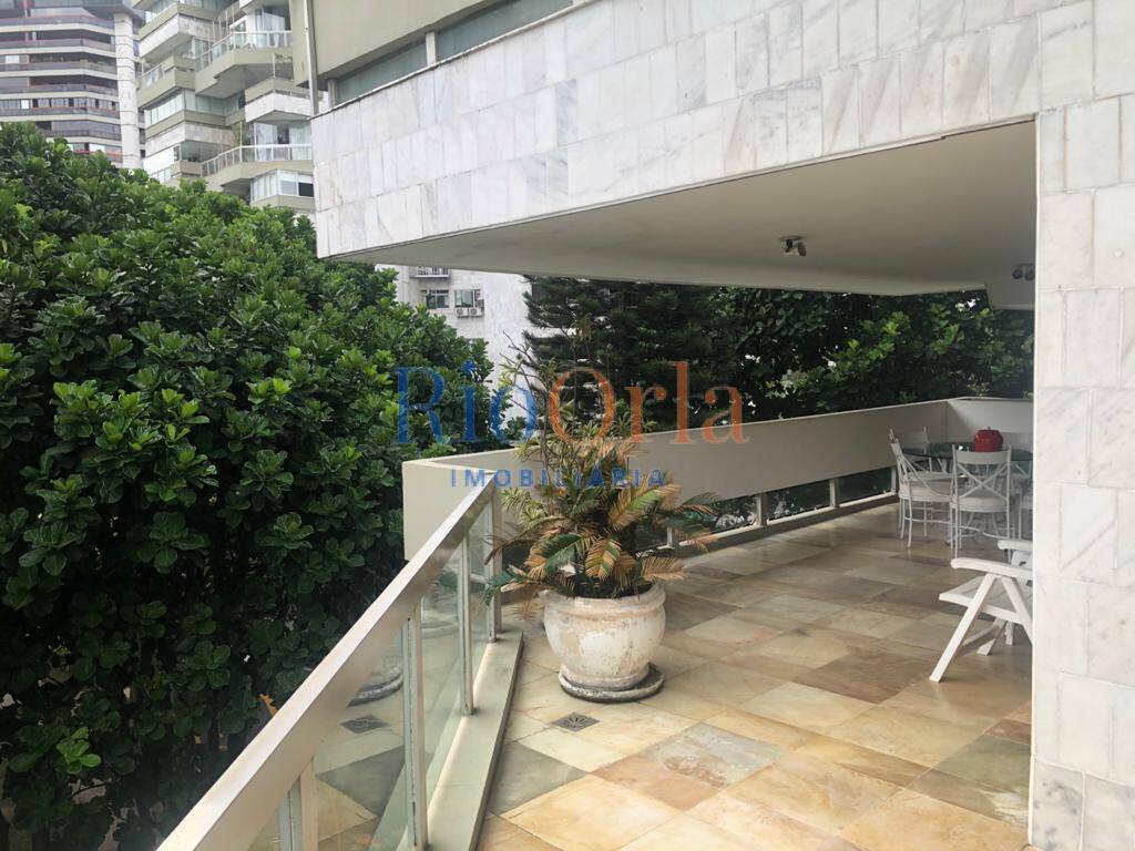 Apartamento à venda com 4 quartos, 301m² - Foto 5