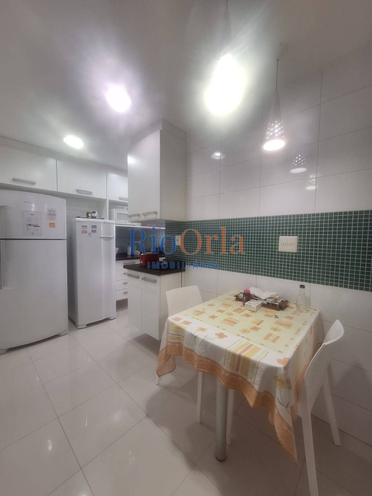 Apartamento à venda com 3 quartos, 220m² - Foto 25