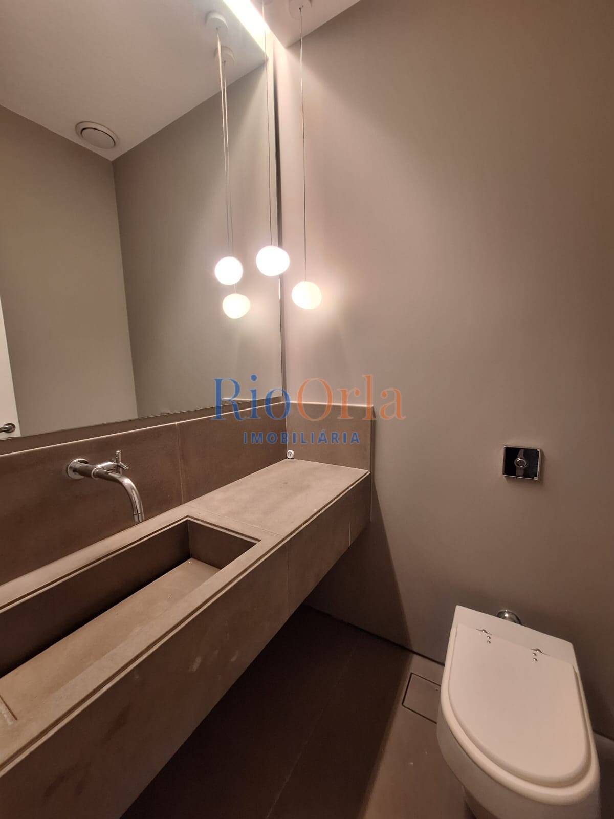 Apartamento à venda com 3 quartos, 240m² - Foto 7