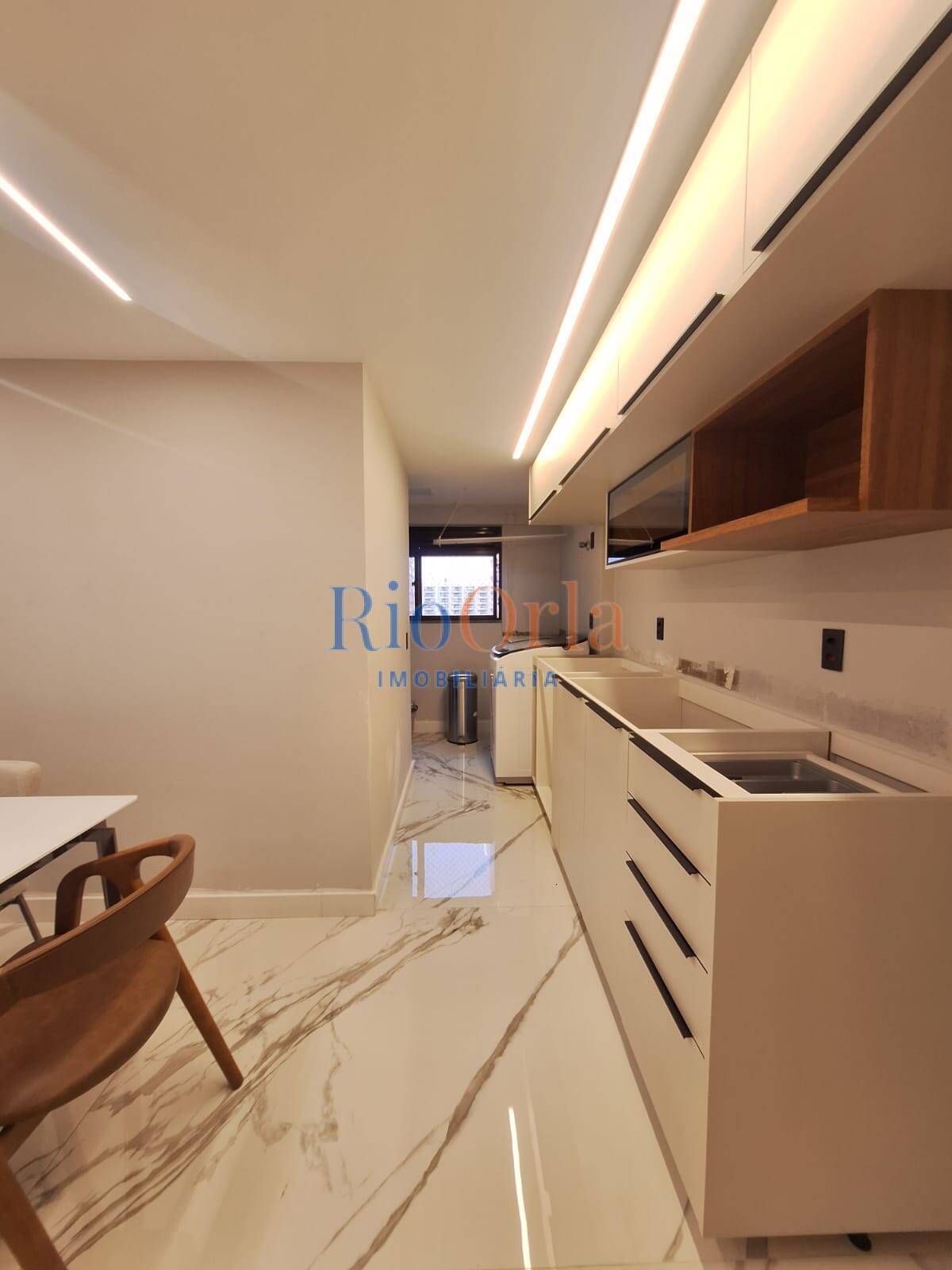 Apartamento à venda com 4 quartos, 144m² - Foto 24