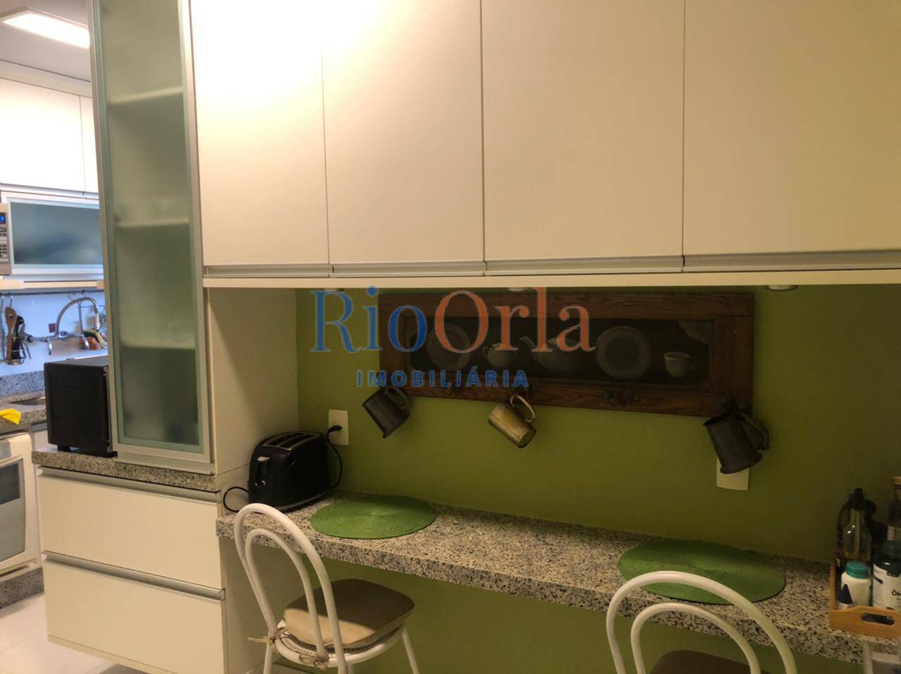 Apartamento à venda com 3 quartos, 241m² - Foto 21